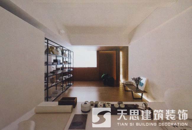 <a href=http://www.jxcywmo.cn/ target=_blank class=infotextkey>合肥辦公室裝修</a>側(cè)面書架